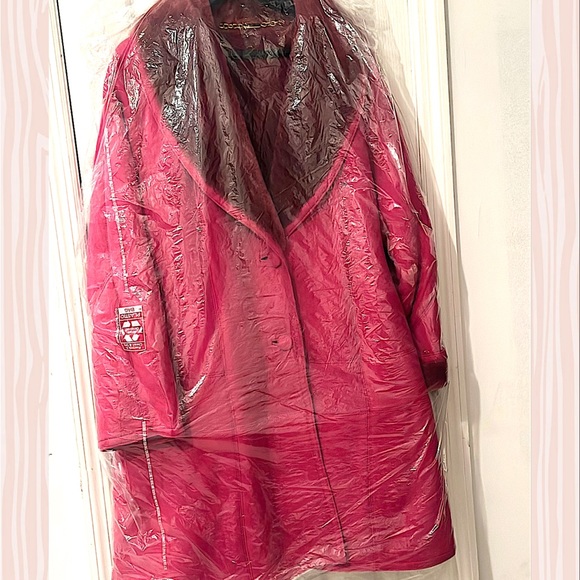 Beautiful SHEARLING Spanish Merino suede coat; worn once; dry cleaned; perfect! - Picture 2 of 11